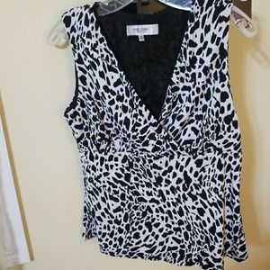Sleeveless Leopardy Top